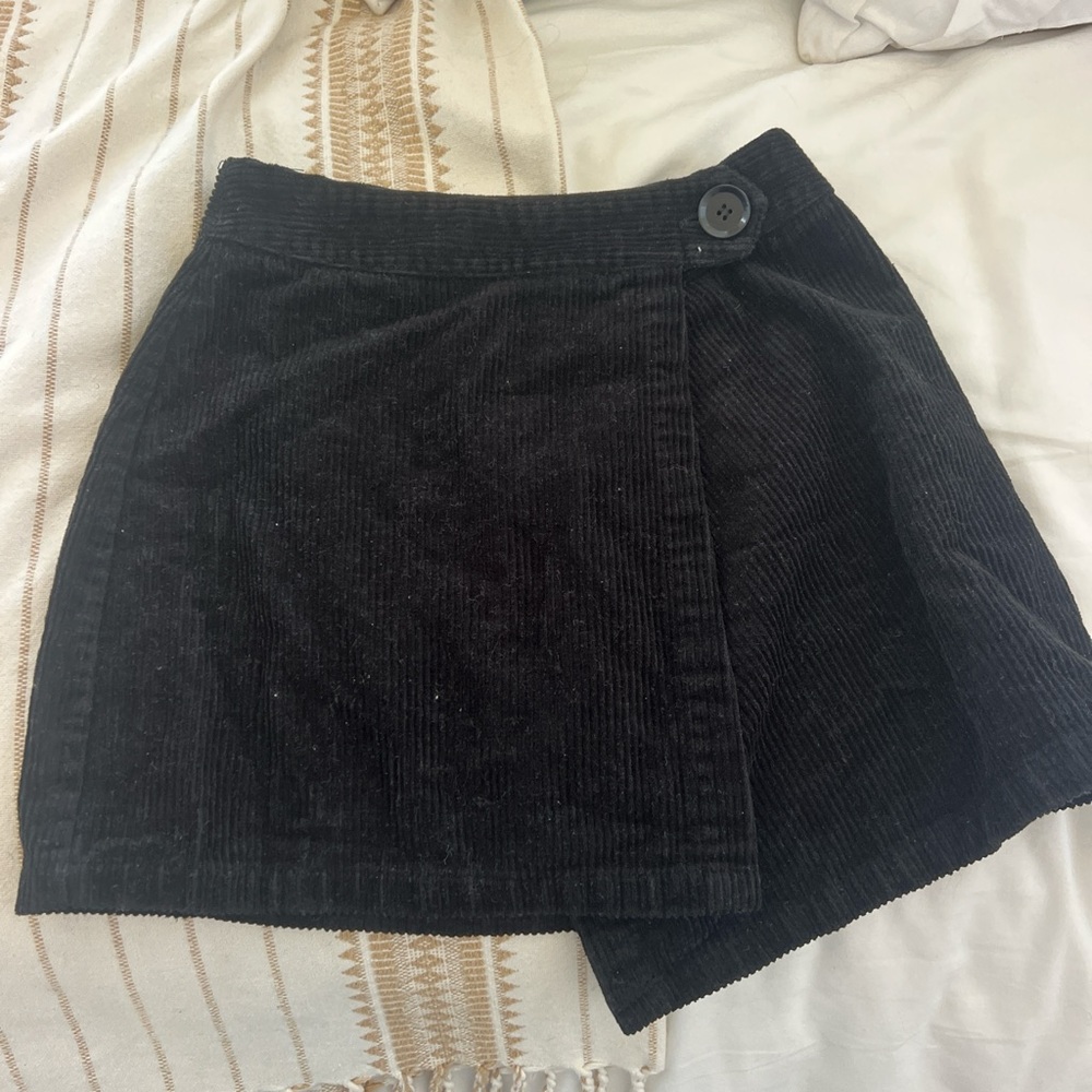 Sky and Sparrow Black Cotton Skirt